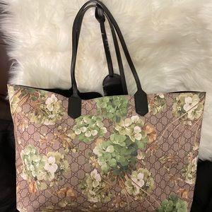 Authentic Reversible Gucci Blooms Tote
